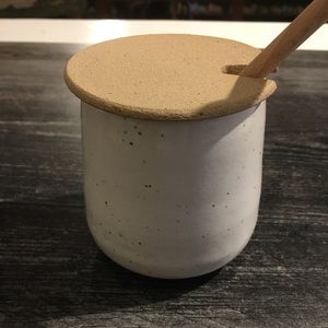 Ceramic honey pot!